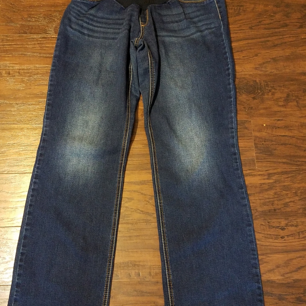 EUC Jessica Simpson High waisted Maternity Jeans